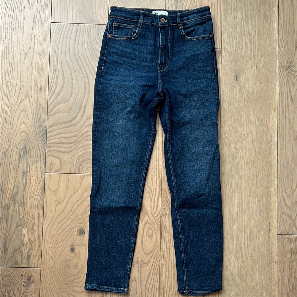 Zara Classic Blue Women's Jeans